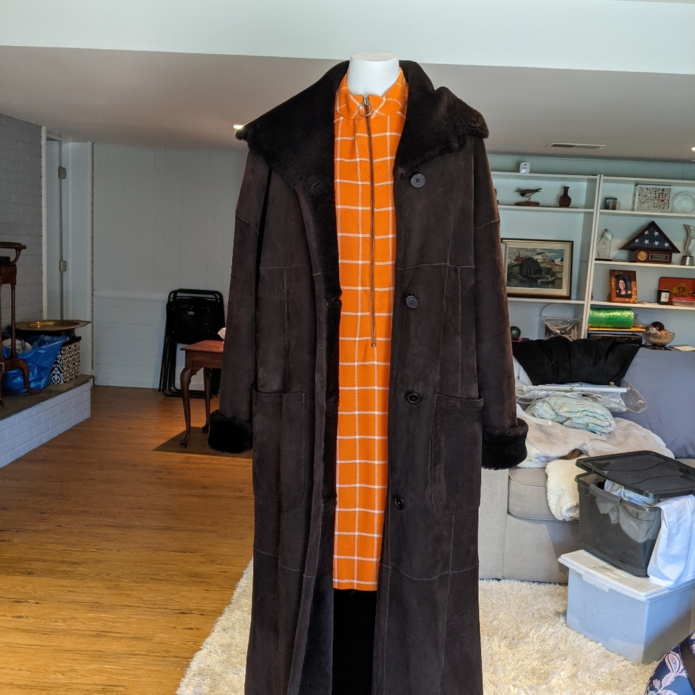 Searle sherling coat reversible brown/black size medium